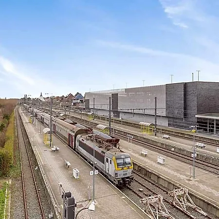 Appartamento Spacious With Storage Blankenberge