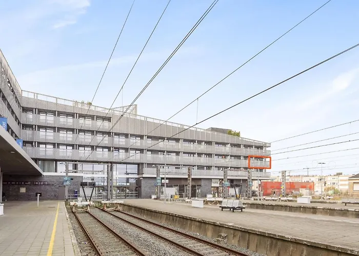 Lägenhet Spacious With Storage