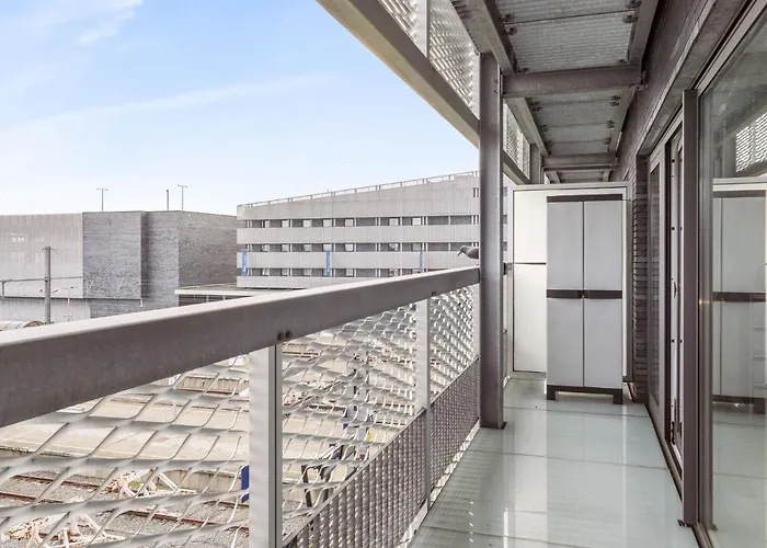 Spacious With Storage *