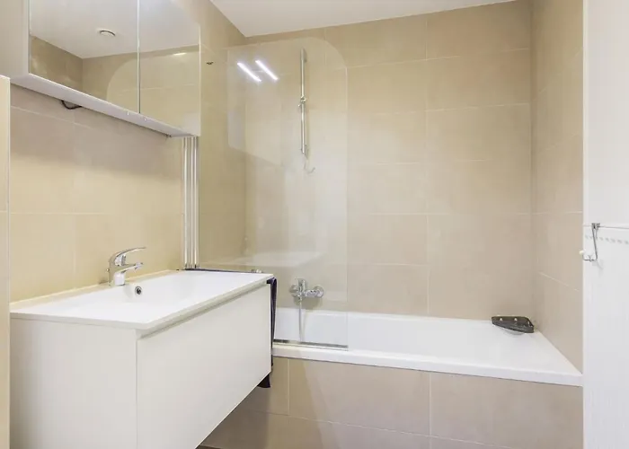 Spacious With Storage * Blankenberge